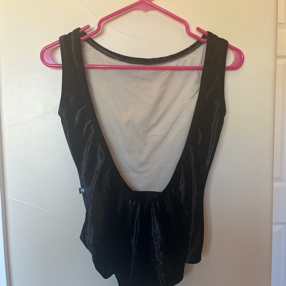 Black Velvet LuckyLeo Allure Style - Picture 4 of 4